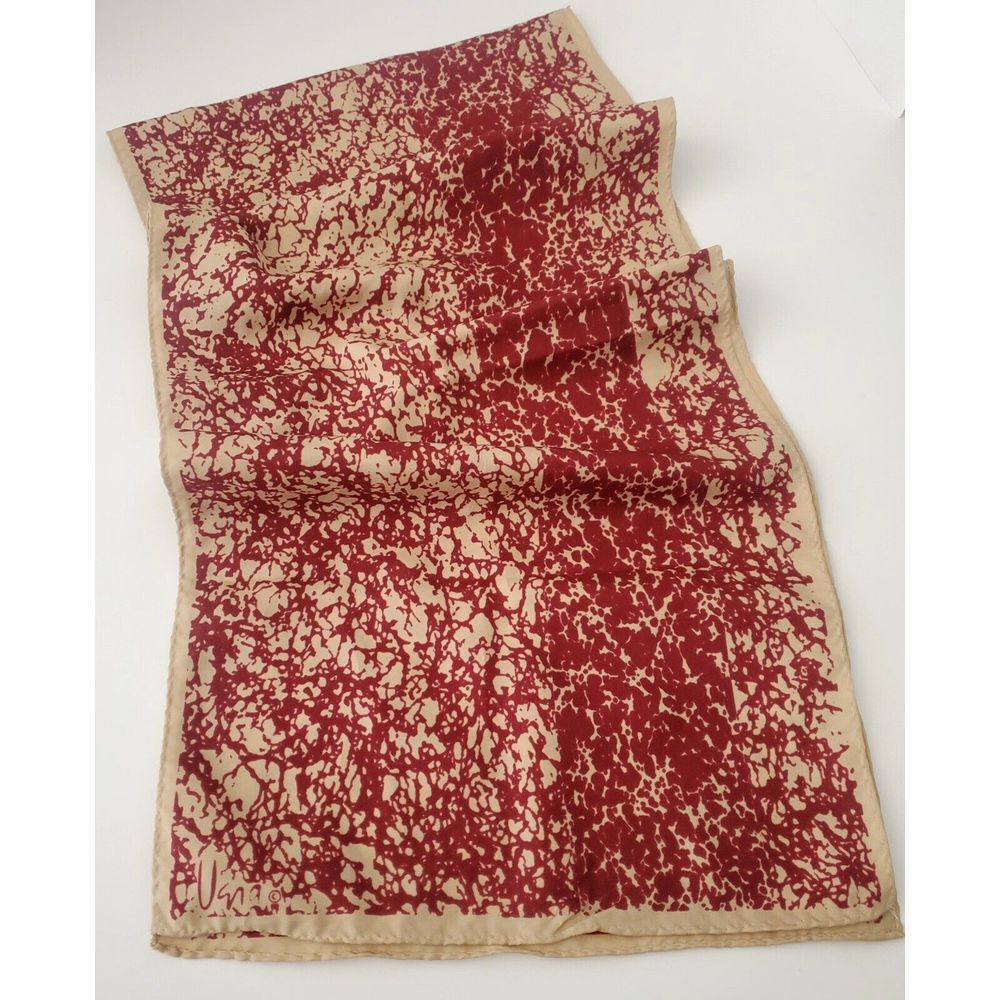 VTG Vera Scarf Burgundy / Tan Abstract Print Rectangle Japan Polyester Signed - Picture 3 of 9